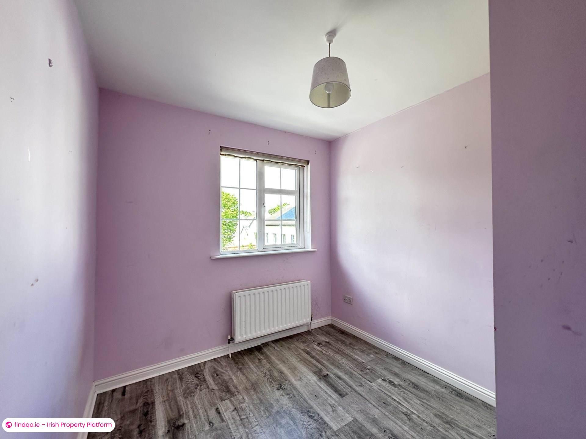 Semi-detached house for Sale in 2 Cregg Close, Oughterard, Galway H91 WY4E