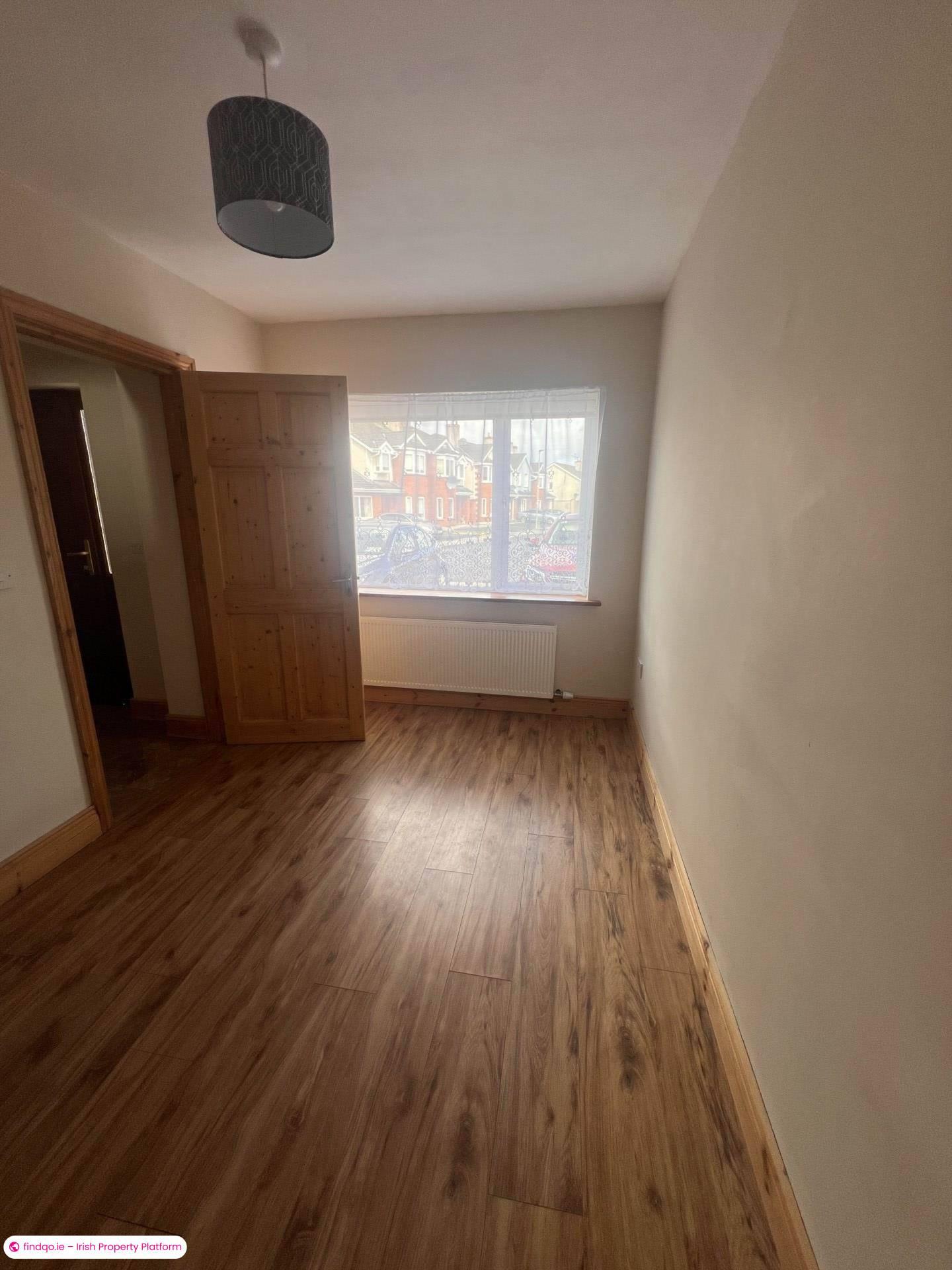 4 Bedroom Semi-detached house for Rent in Newcastle West, Limerick
