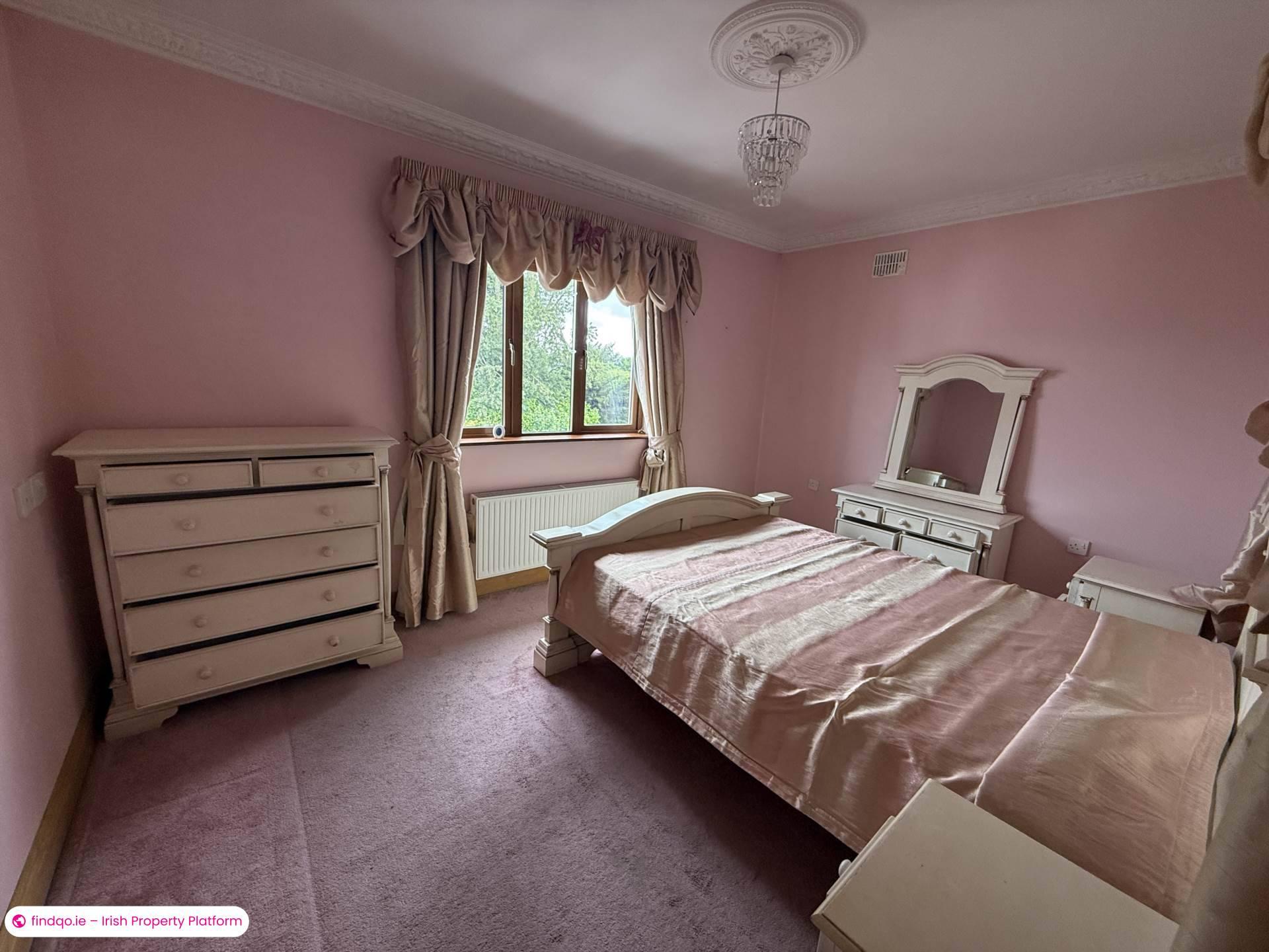 4 Bedroom House for Rent in Newcastle West, Limerick