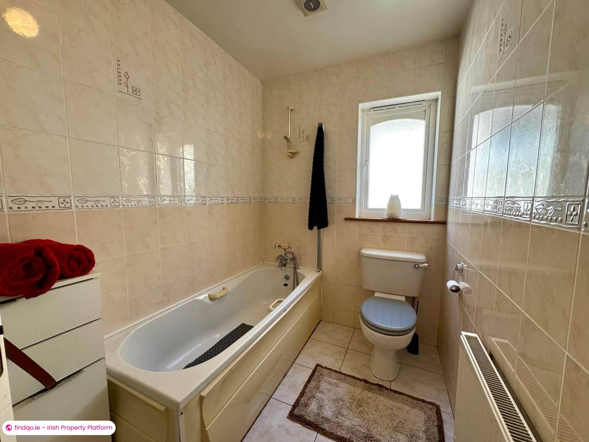 Semi-detached house for Sale in Clonmel, Tipperary