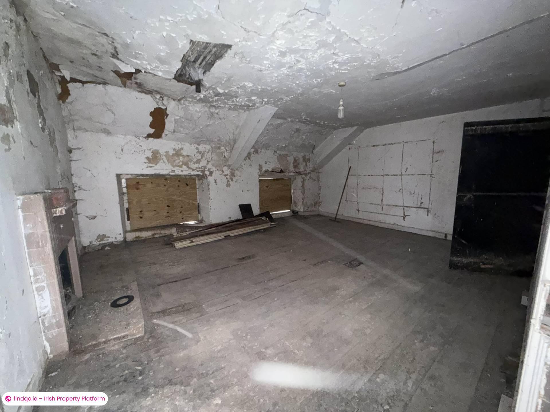 End of terrace house for Sale in Clonmel, Tipperary