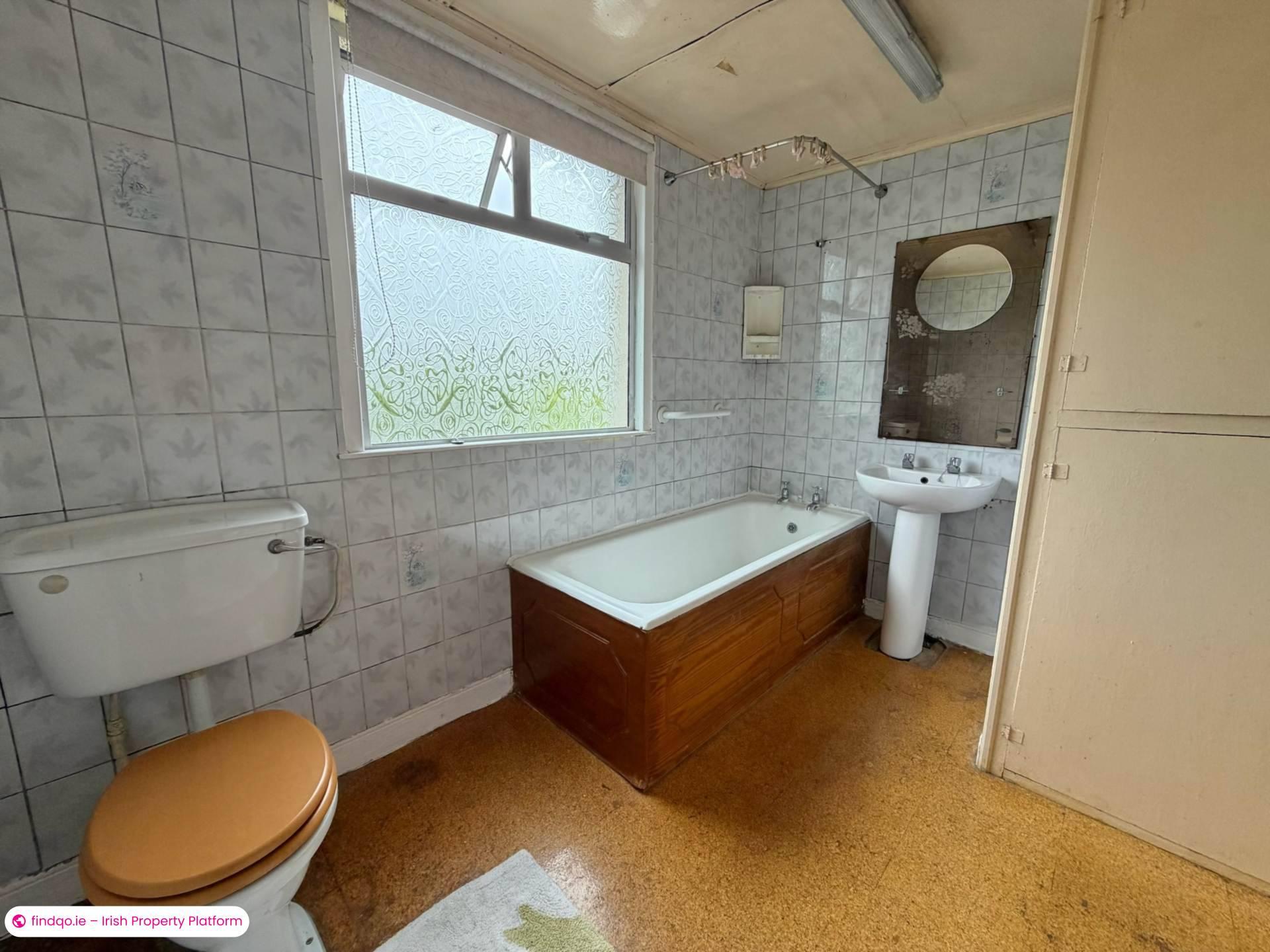 Detached house for Sale in Cahir, Tipperary
