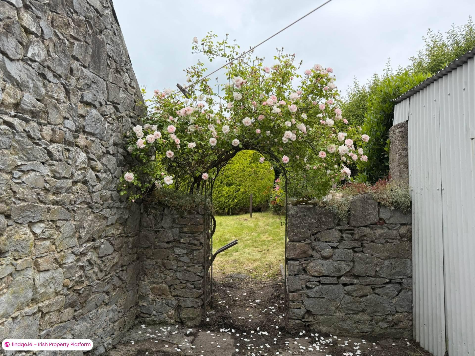 Detached house for Sale in Cahir, Tipperary
