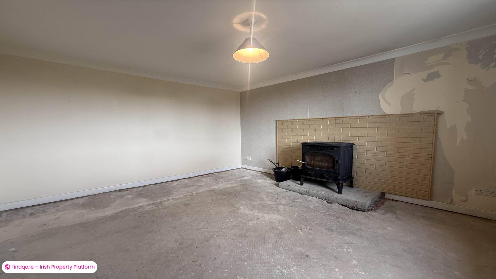 Detached house for Sale in Burtonport, Donegal