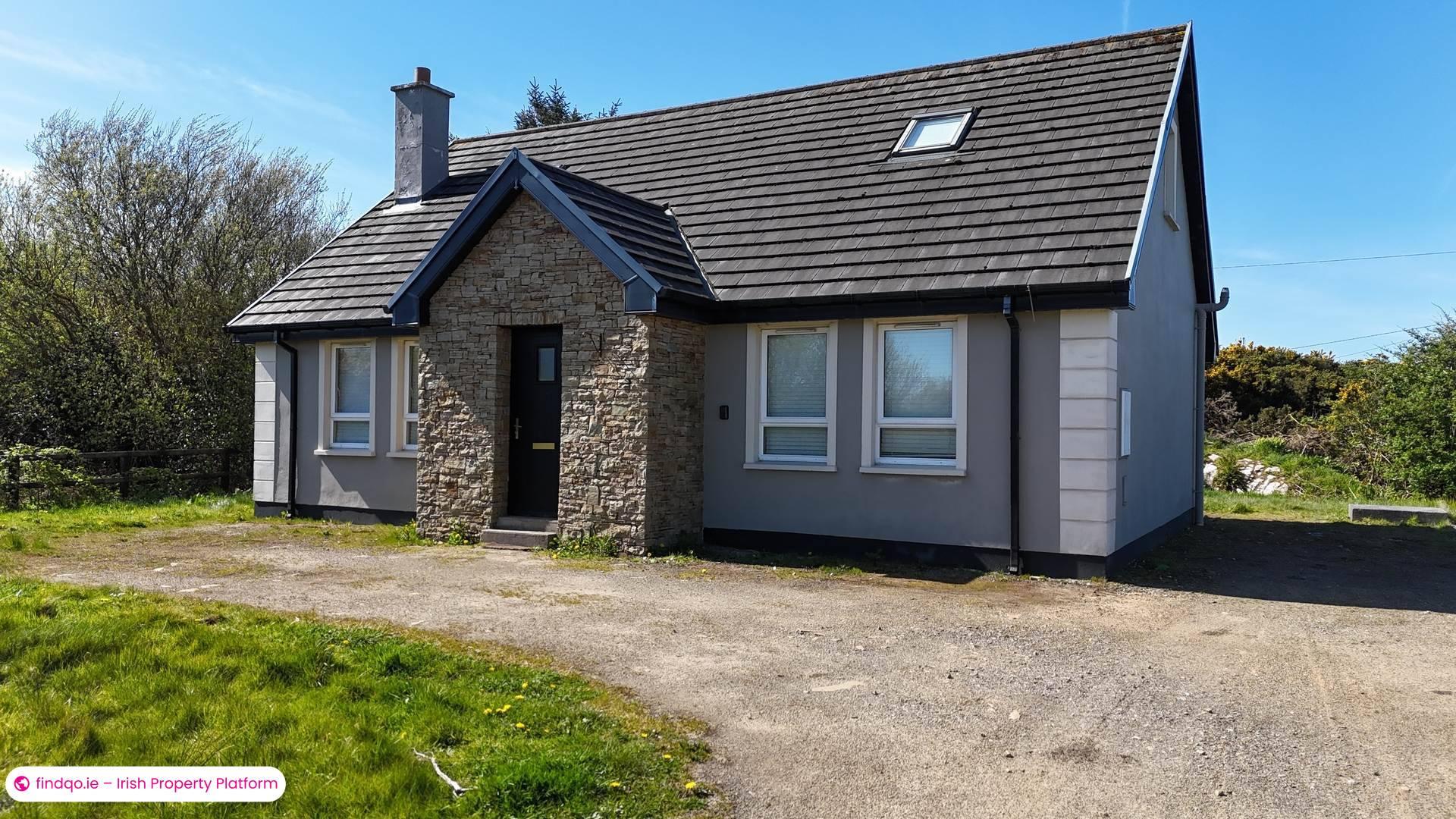 Detached house for Sale in Burtonport, Donegal