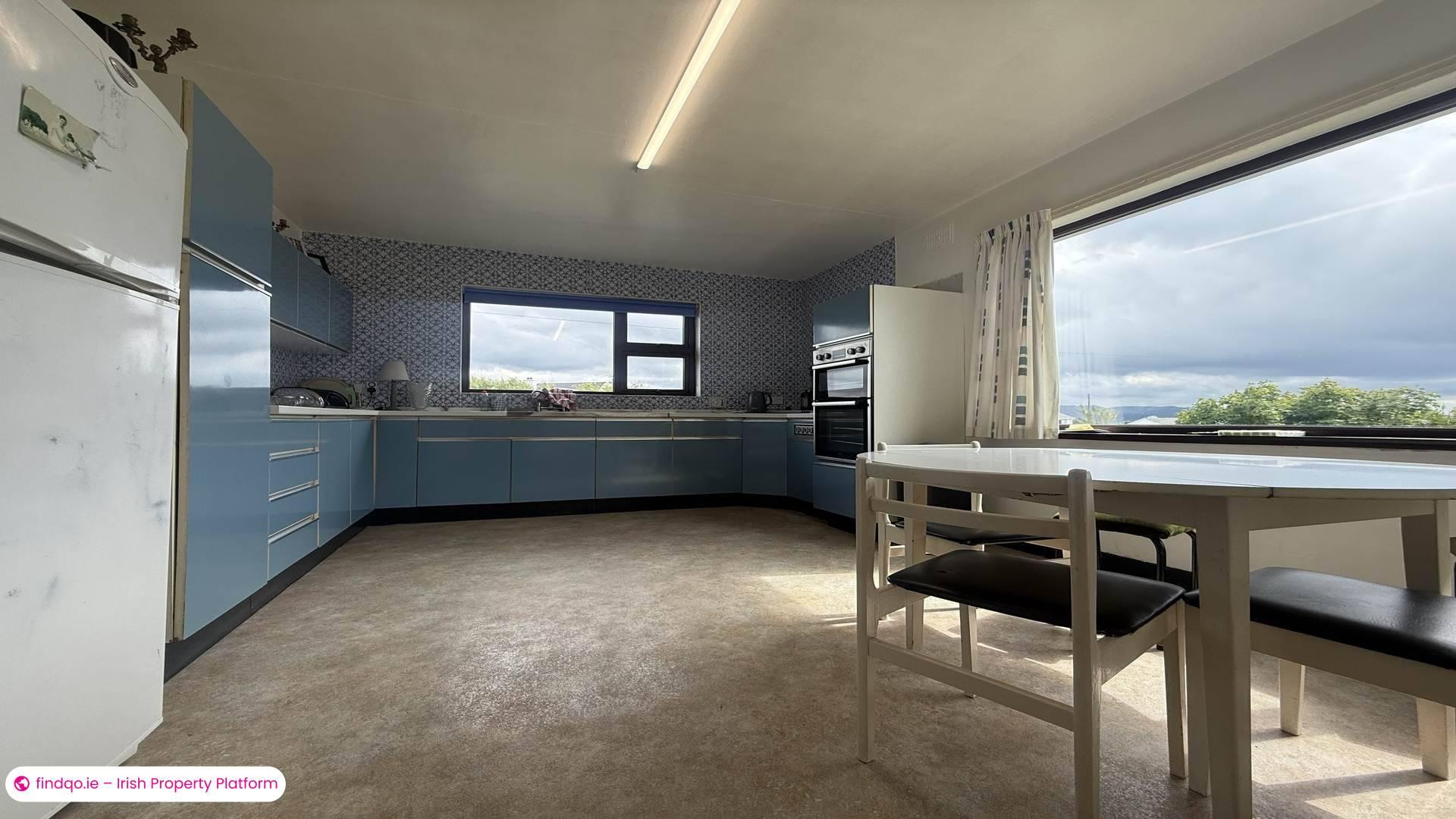 Detached house for Sale in Burtonport, Donegal