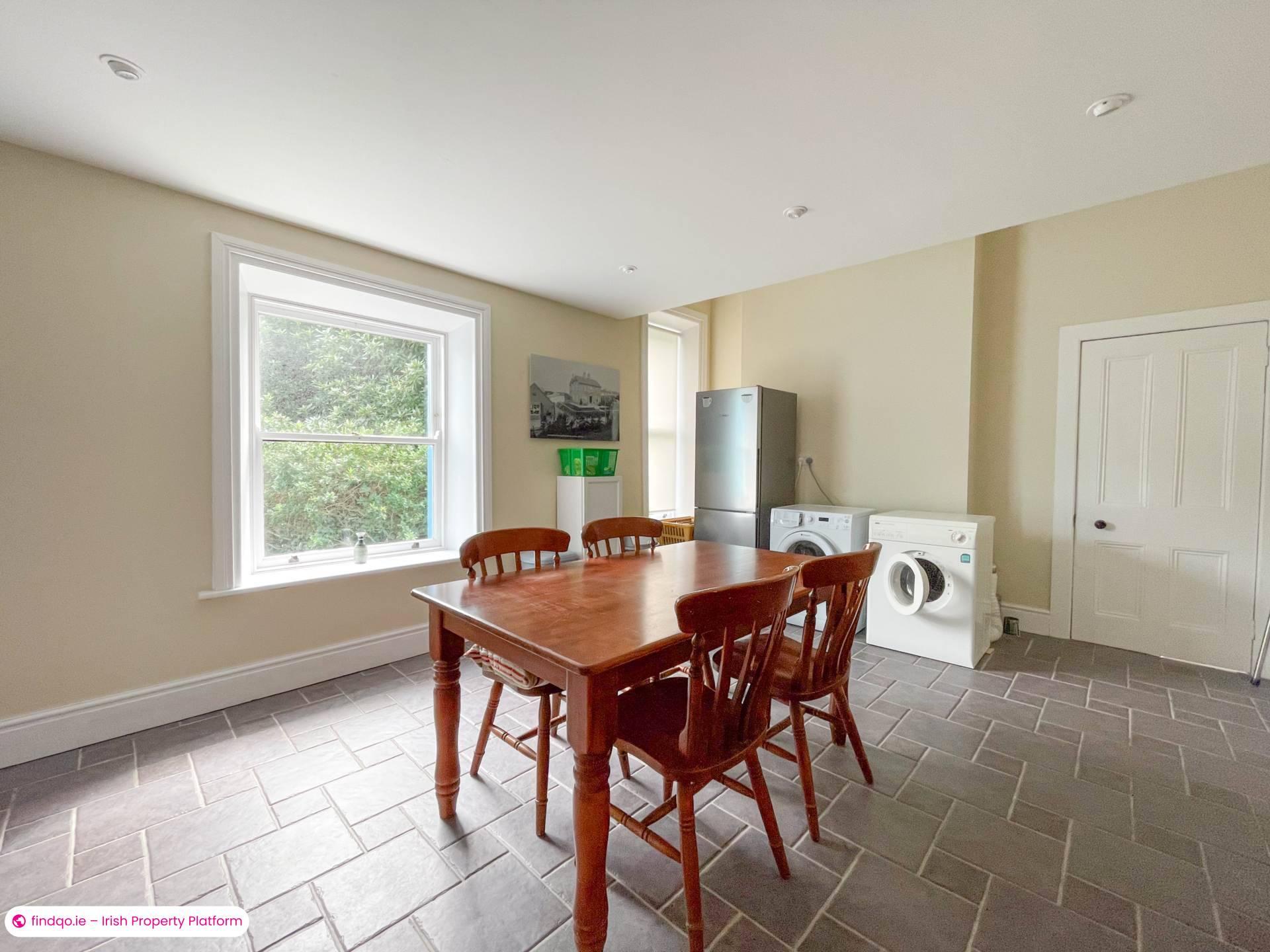 Detached house for Sale in Burtonport, Donegal