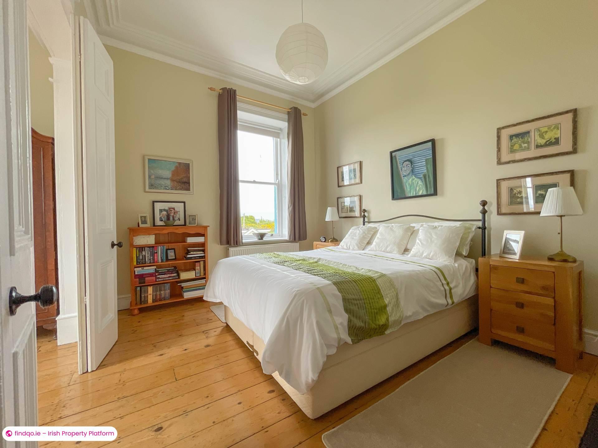 Detached house for Sale in Burtonport, Donegal