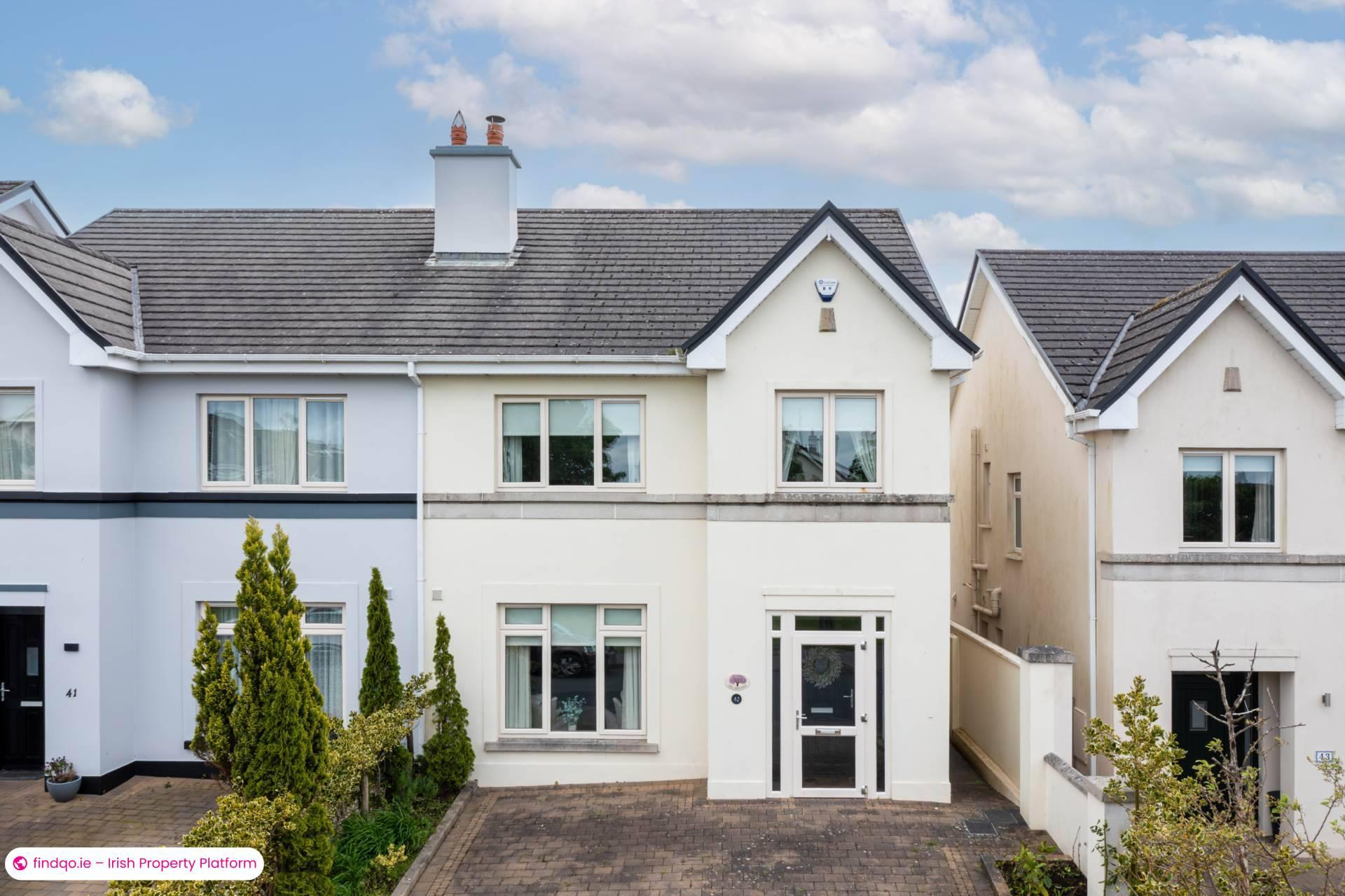 Semi-detached house for Sale in Headford, Galway