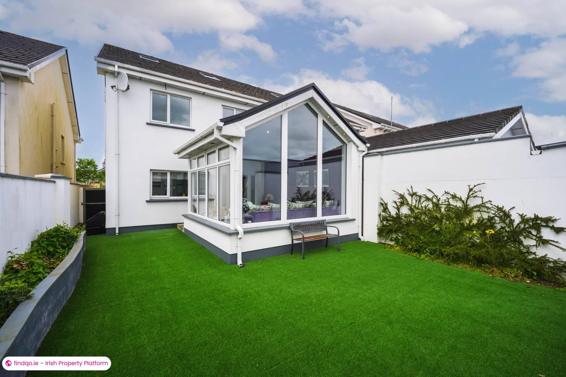 Semi-detached house for Sale in Headford, Galway