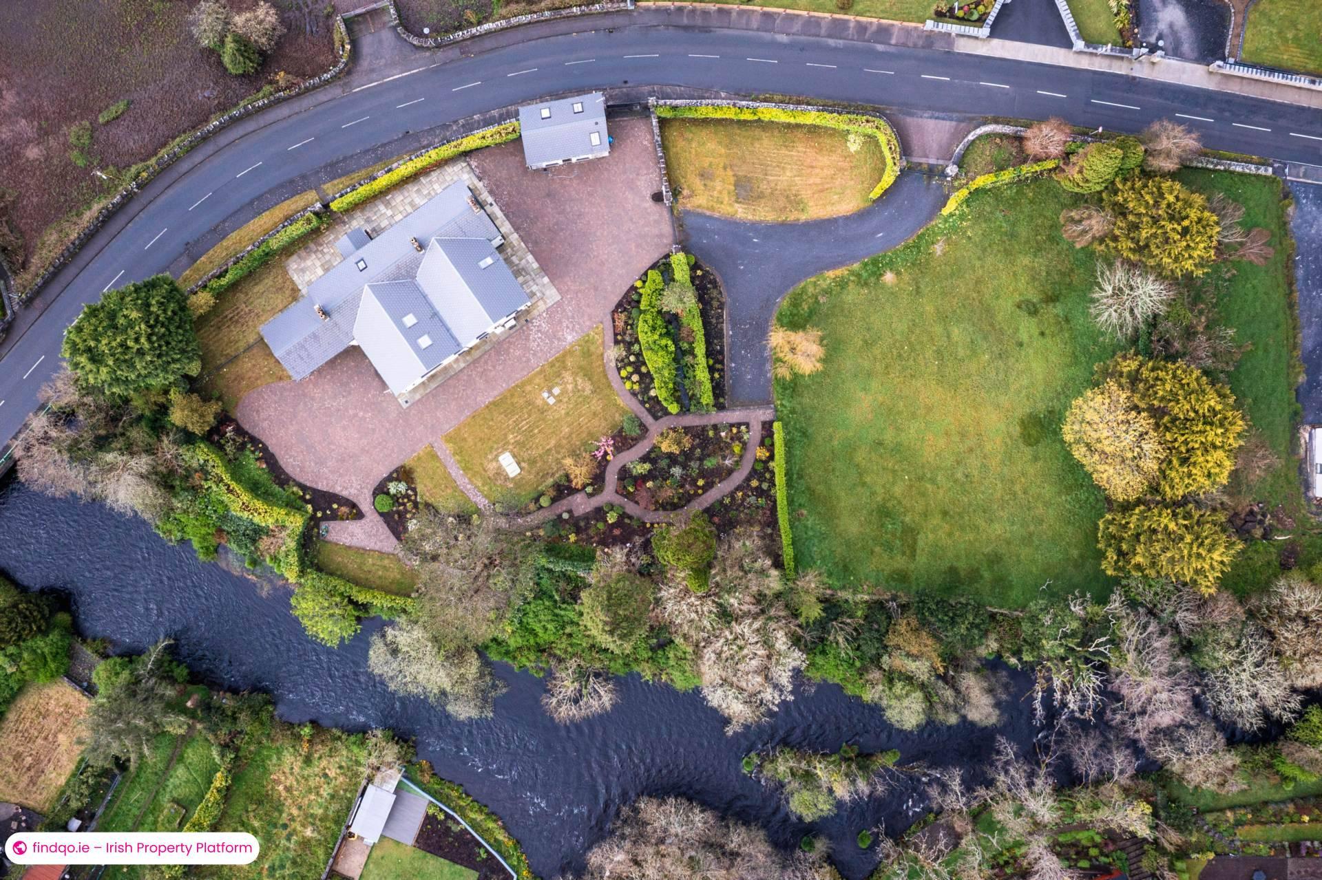 Detached house for Sale in Oughterard, Galway