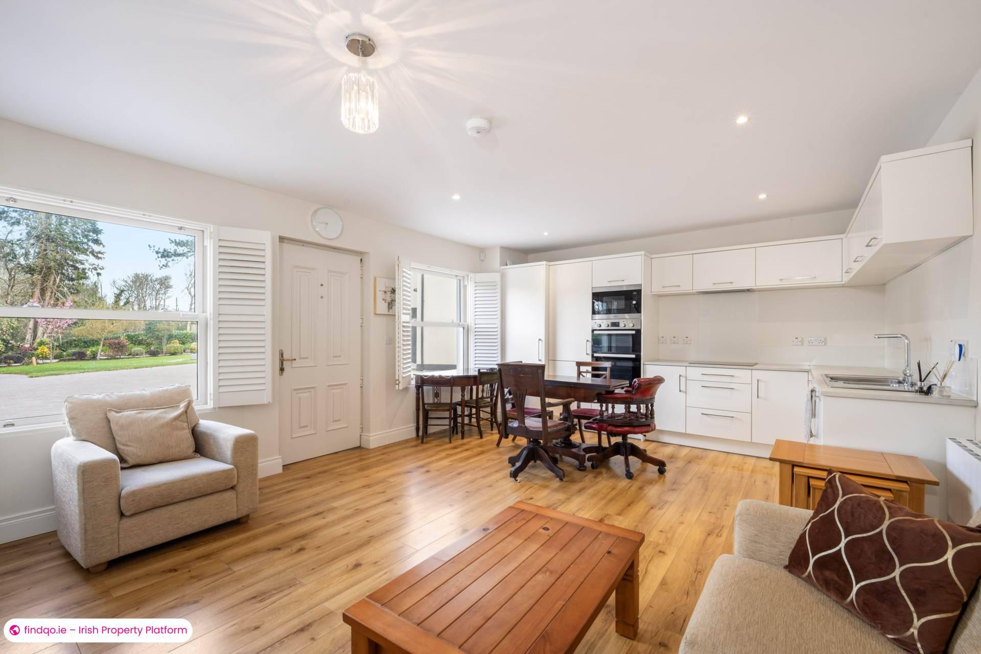 Detached house for Sale in Oughterard, Galway