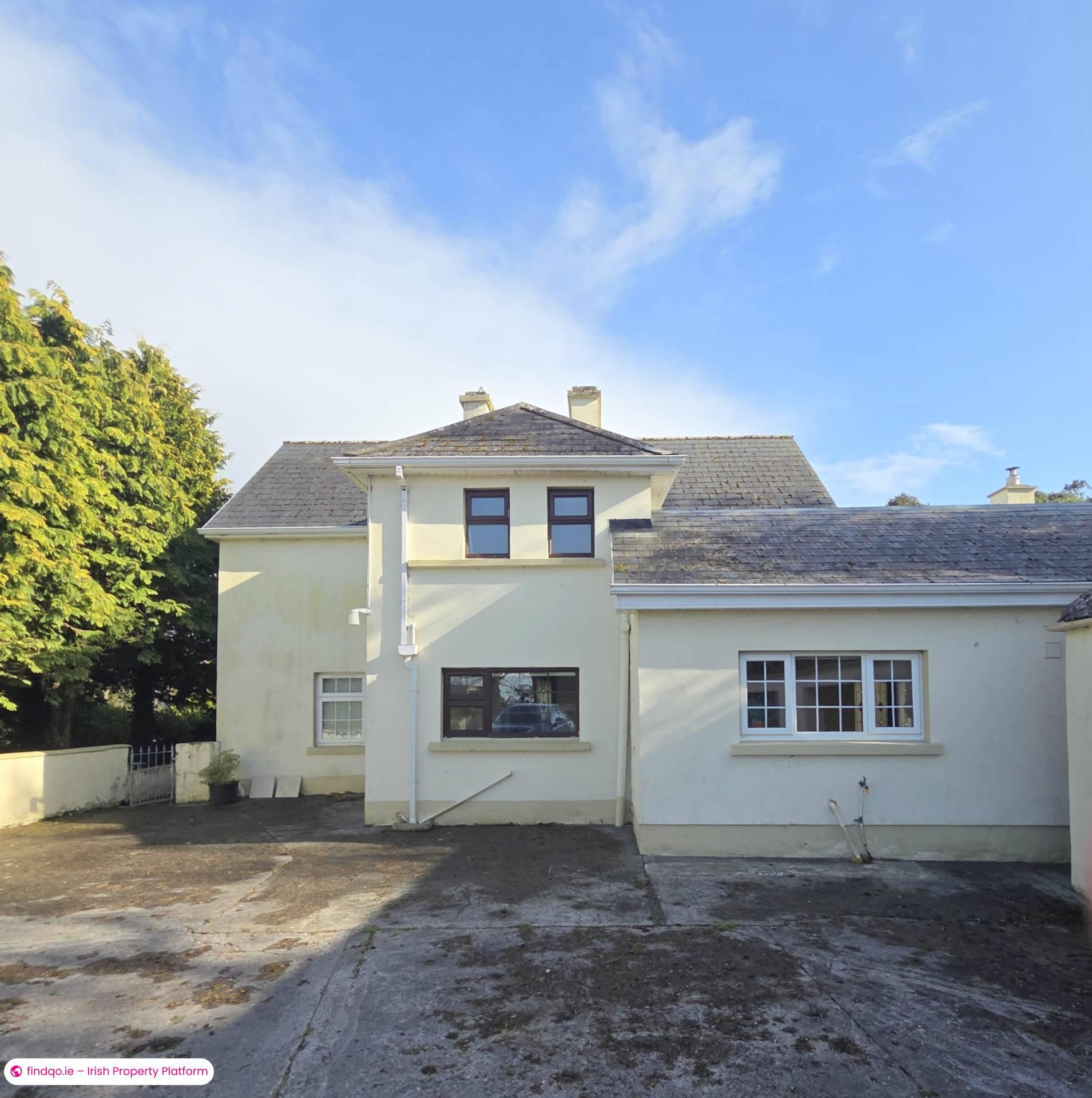 4 Bedroom Detached house for Rent in Turloughmore, Galway