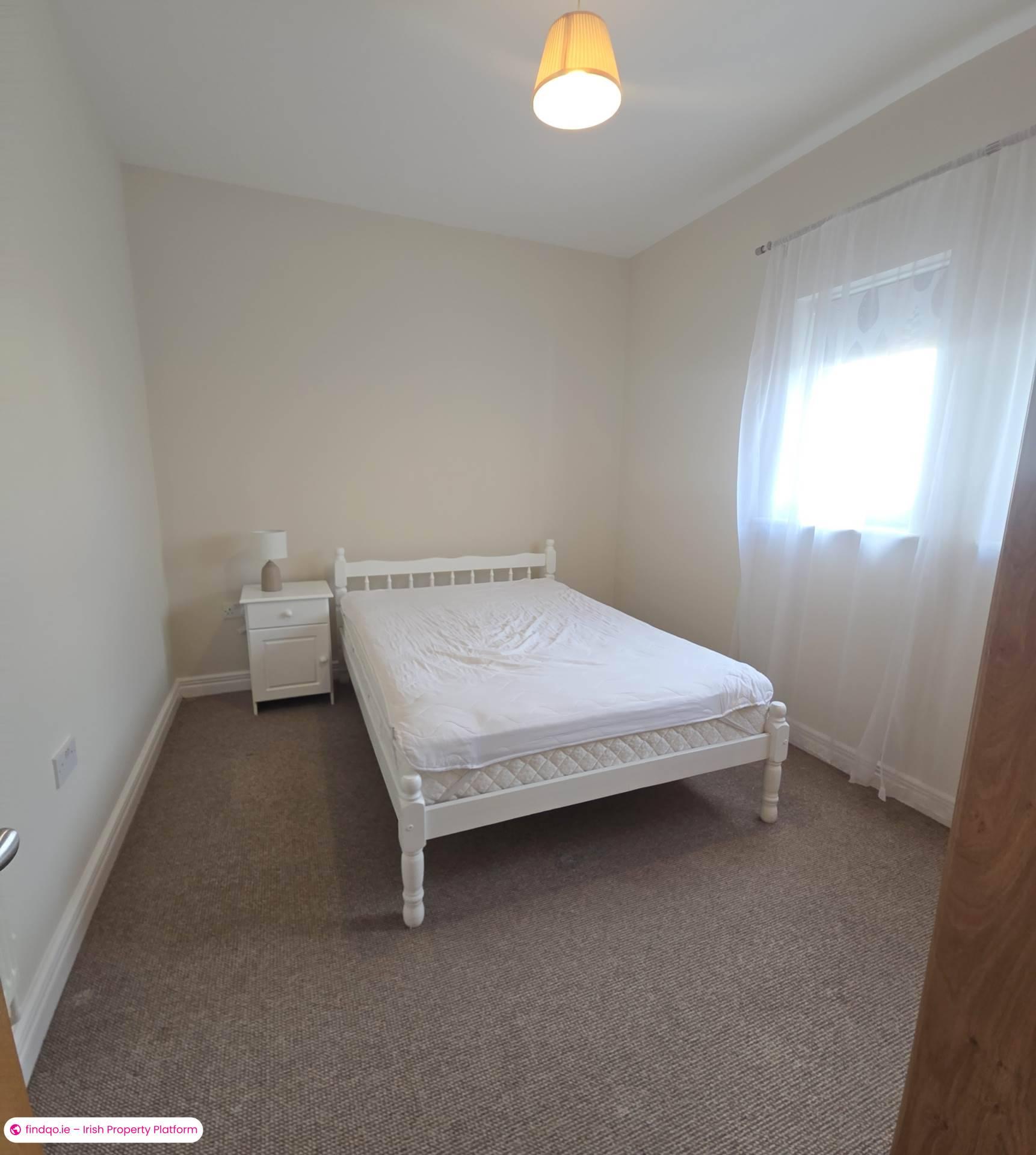 2 Bedroom Property for Rent in Headford Road, Galway