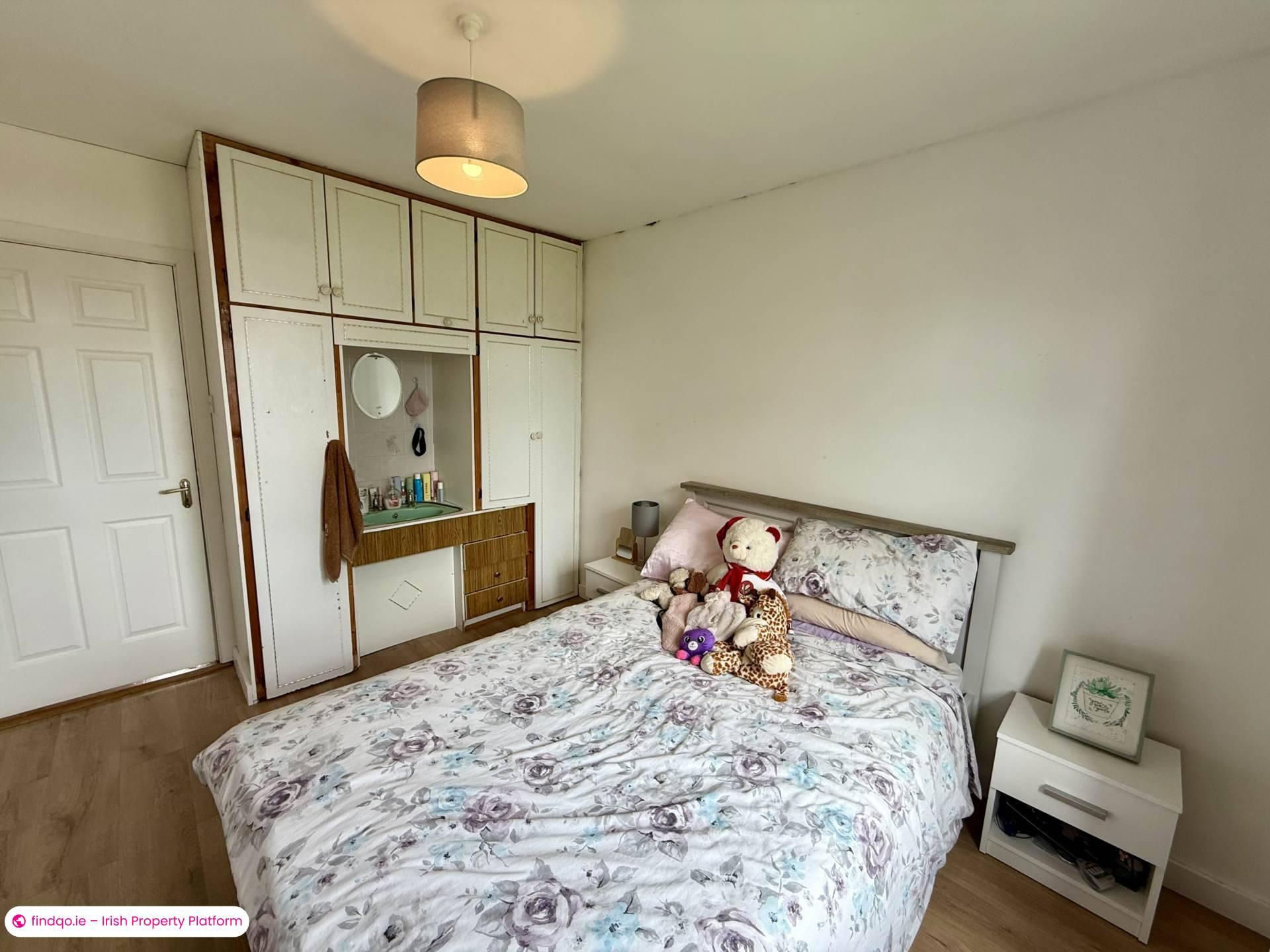 Detached house for Sale in Castlerea, Roscommon