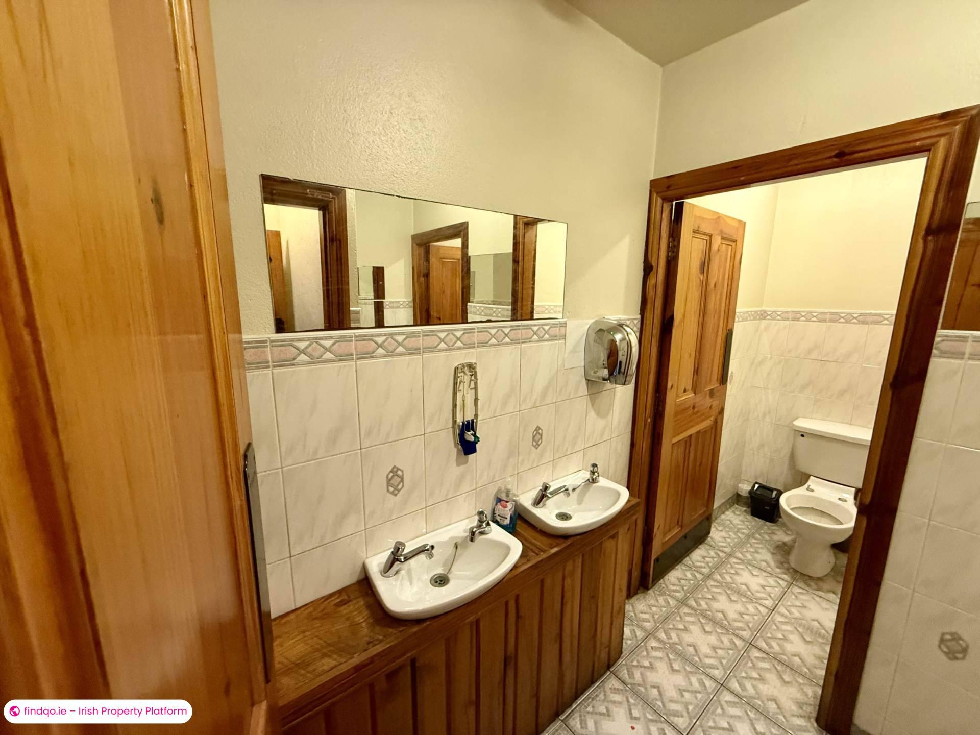 Semi-detached house for Sale in Foxford, Mayo
