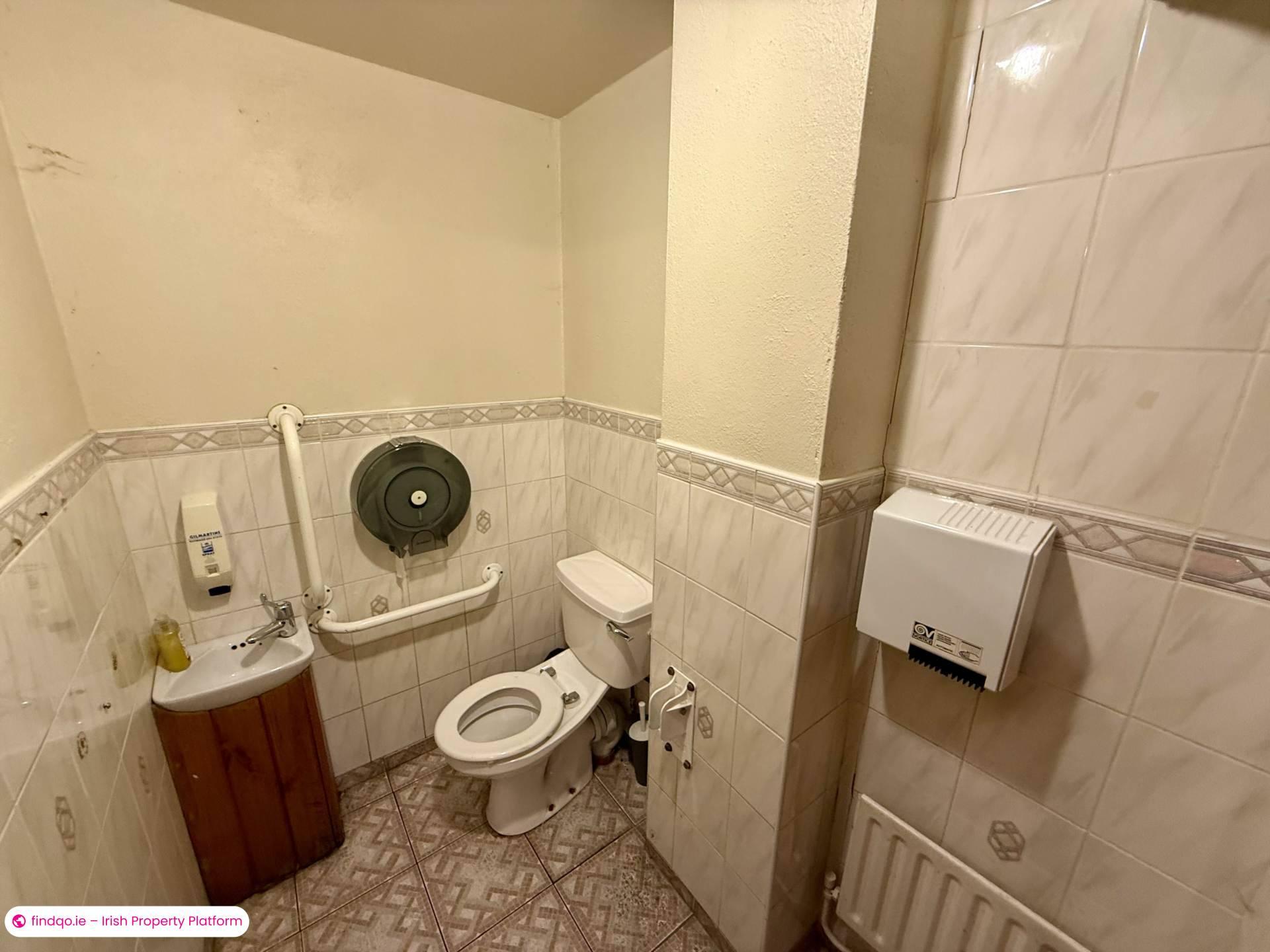 Semi-detached house for Sale in Foxford, Mayo