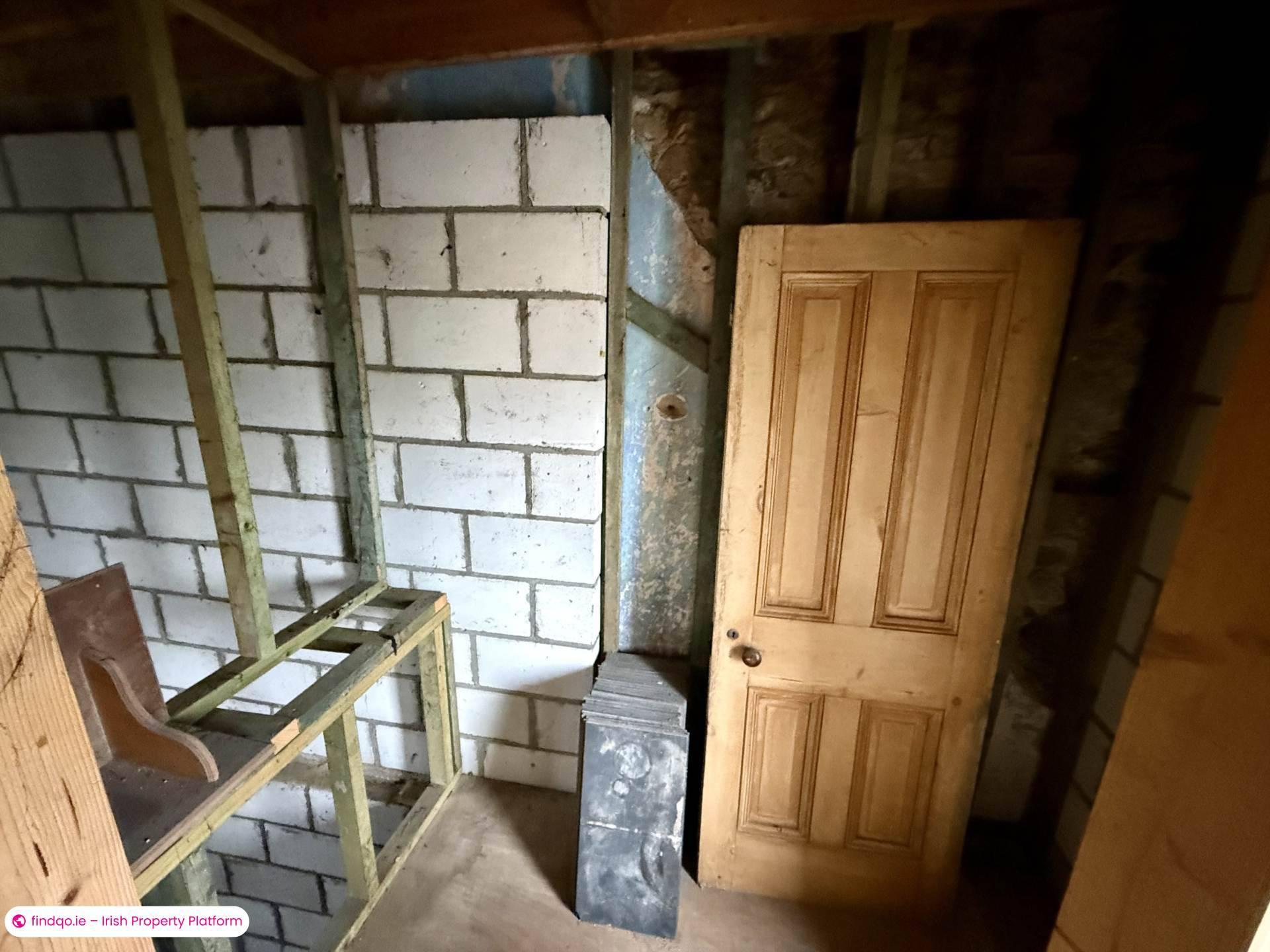 Semi-detached house for Sale in Foxford, Mayo