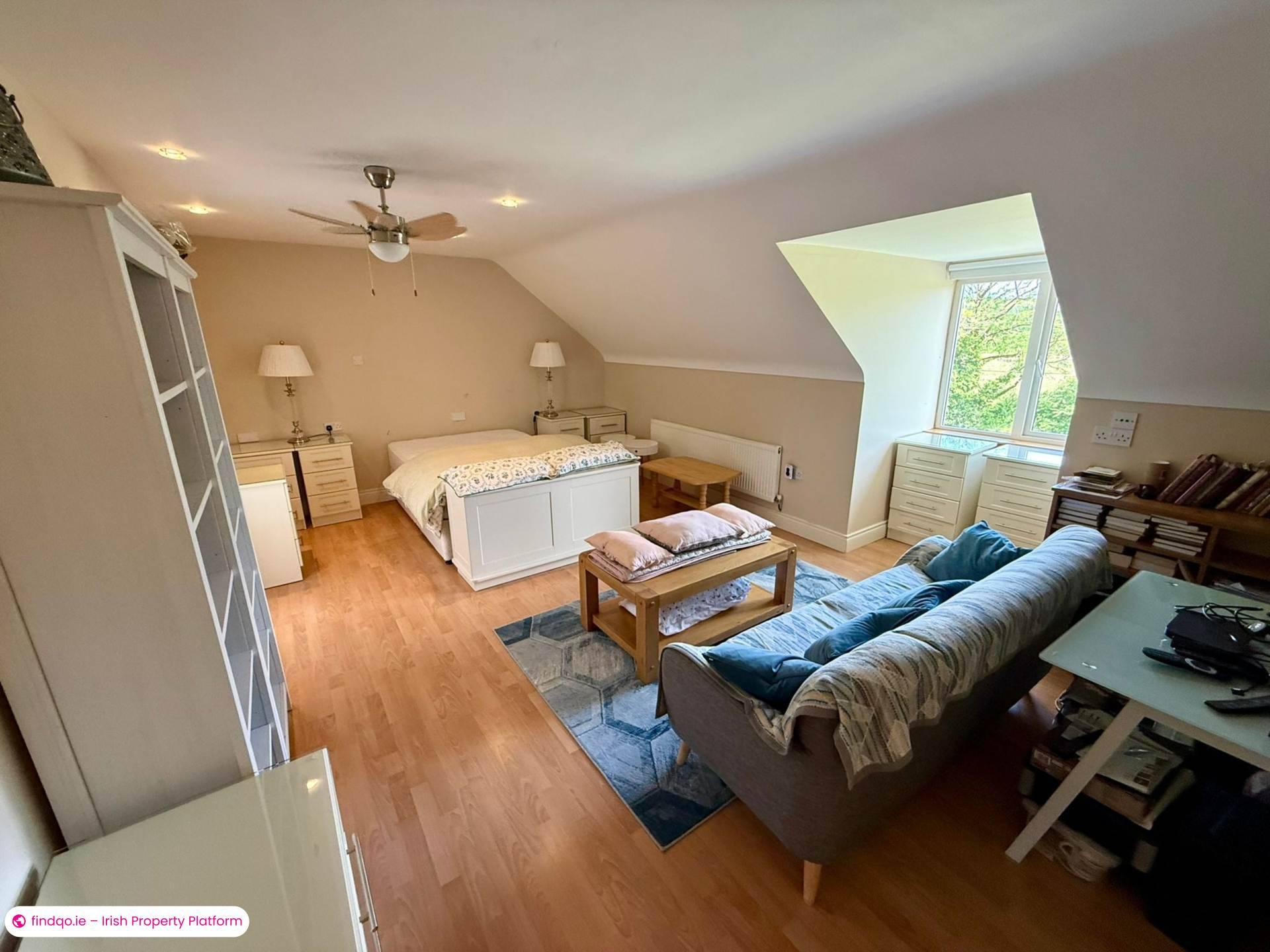 Detached house for Sale in Dunmore, Galway