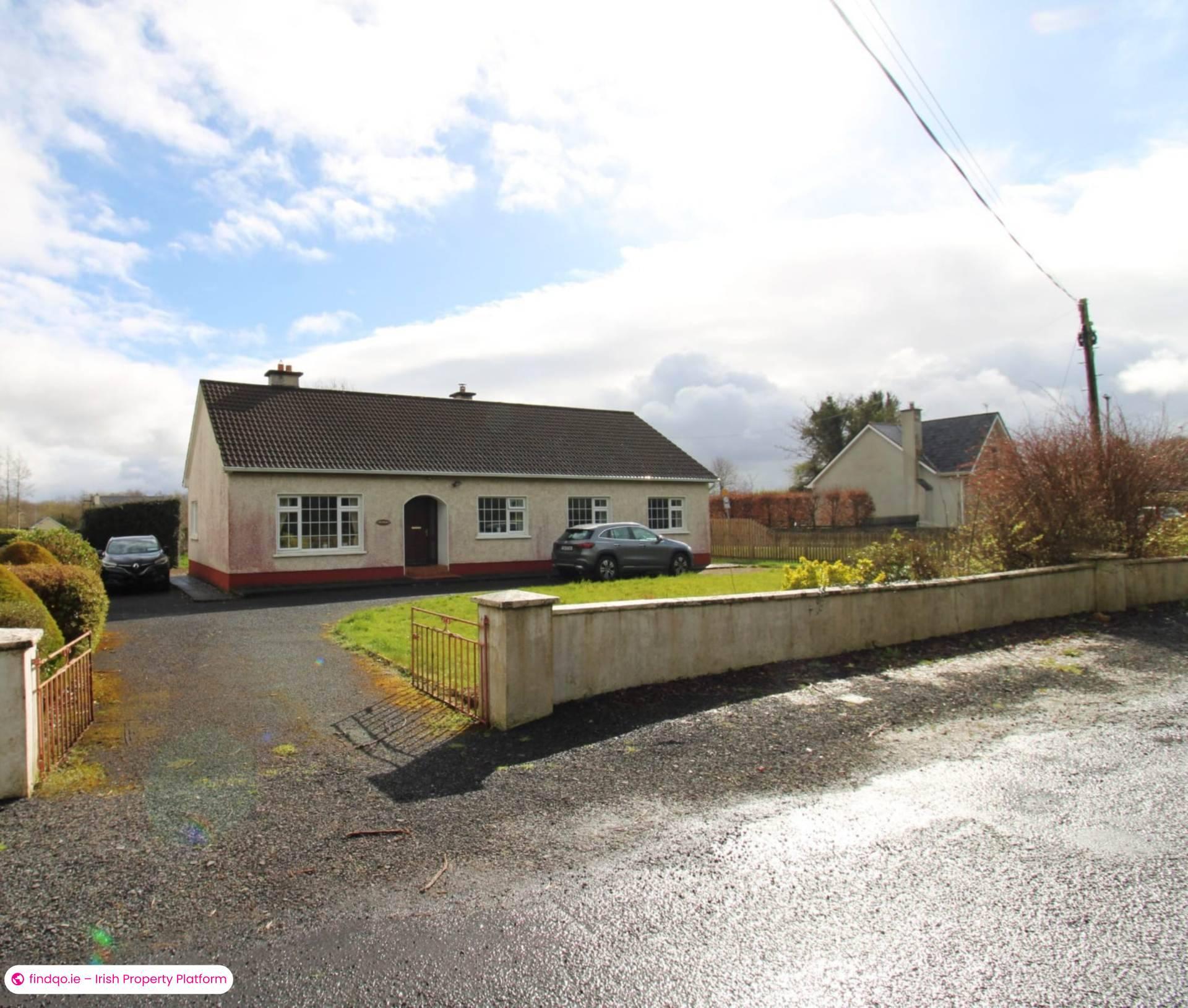 Detached house for Sale in Crossmolina, Mayo