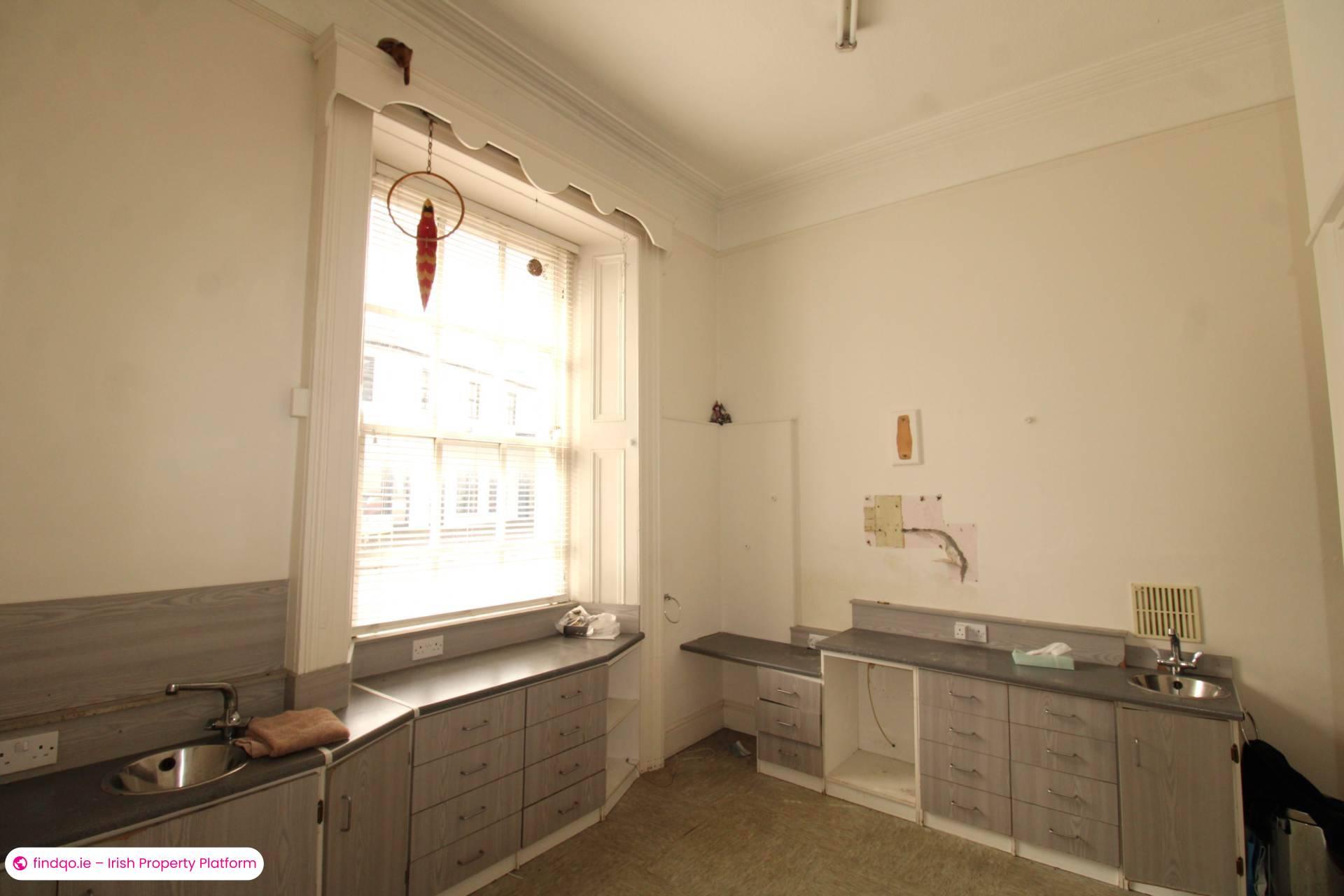 Terraced house for Sale in Ballina, Mayo