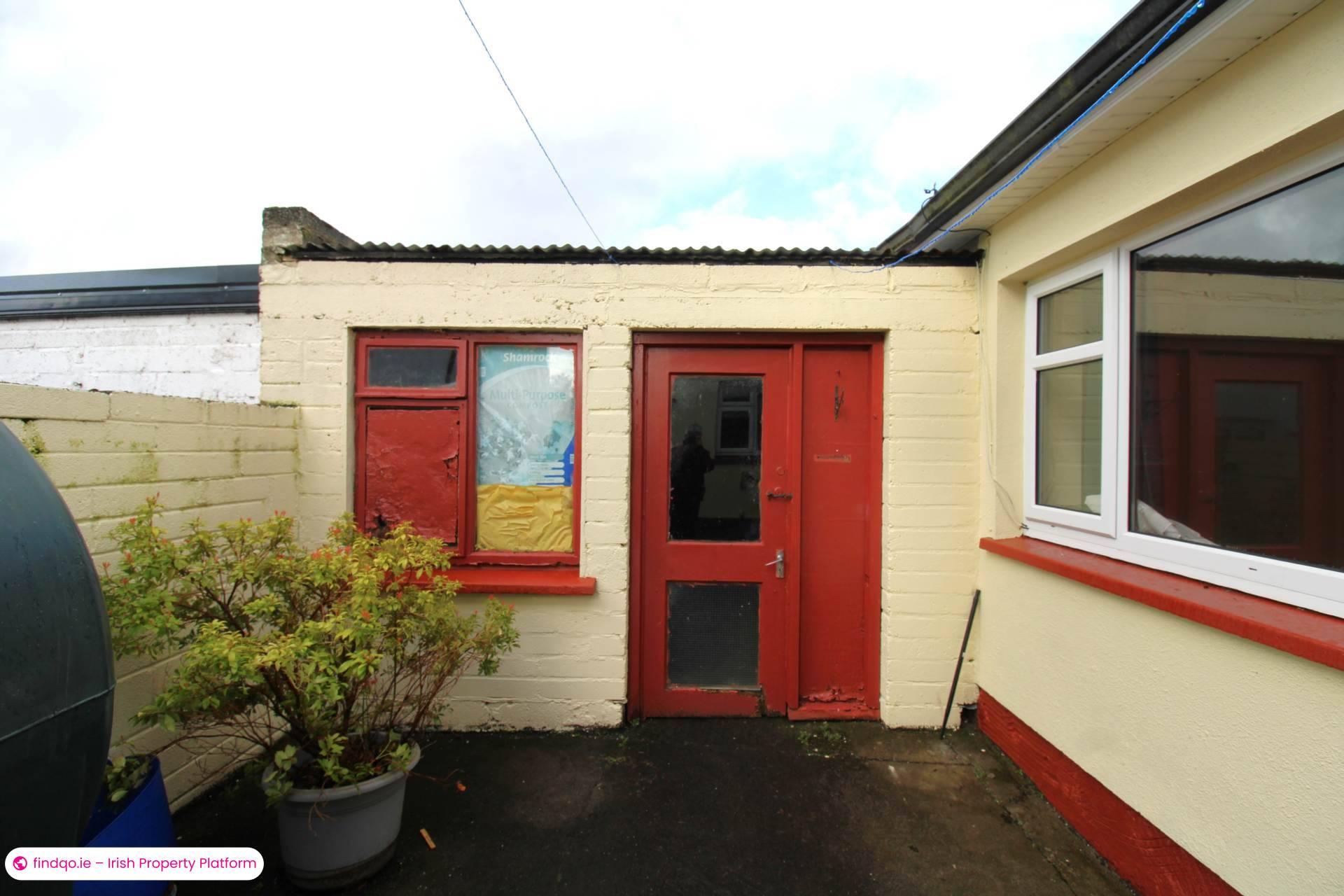 Semi-detached house for Sale in Crossmolina, Mayo