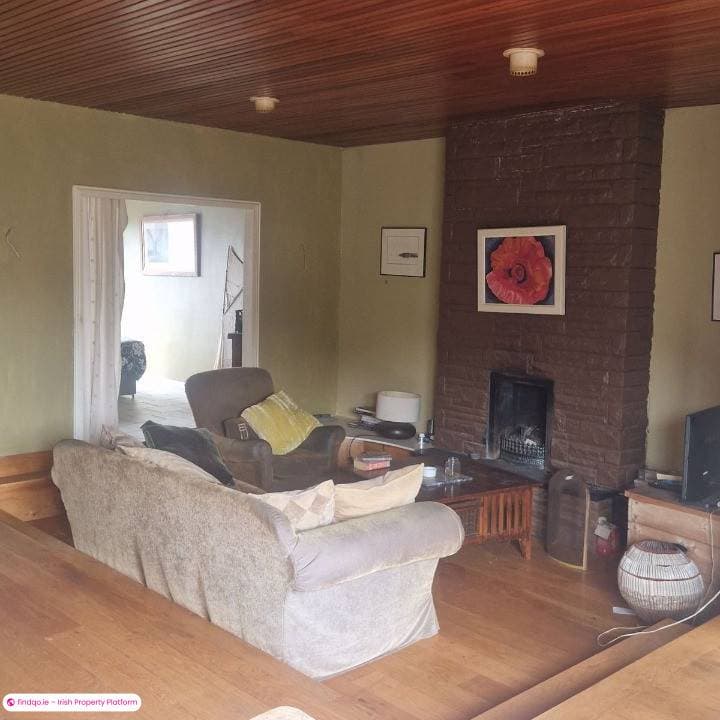 Bungalow for Sale in Rochestown, Cork