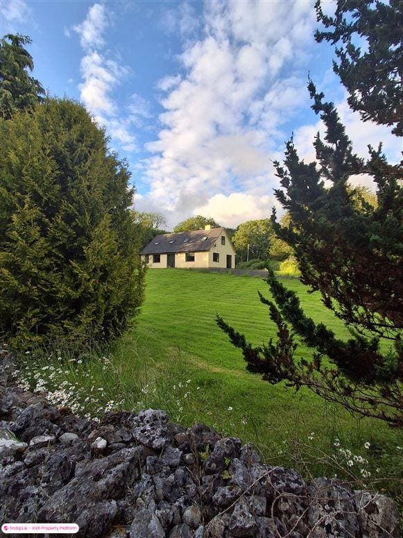 Detached house for Sale in Kilbreedy, Limerick