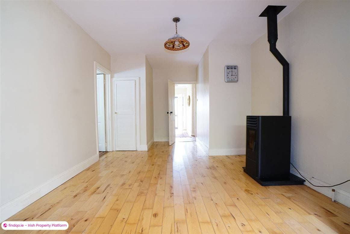 Detached house for Sale in Waterford City Centre, Waterford