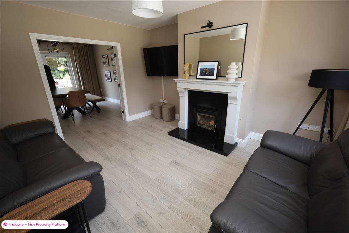 Detached house for Sale in Ballygarvan, Cork