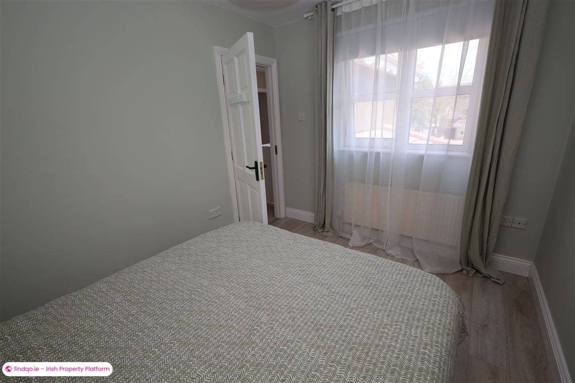 Detached house for Sale in Ballygarvan, Cork
