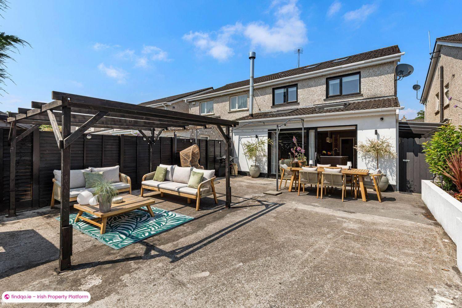 Semi-detached house for Sale in Navan, Meath