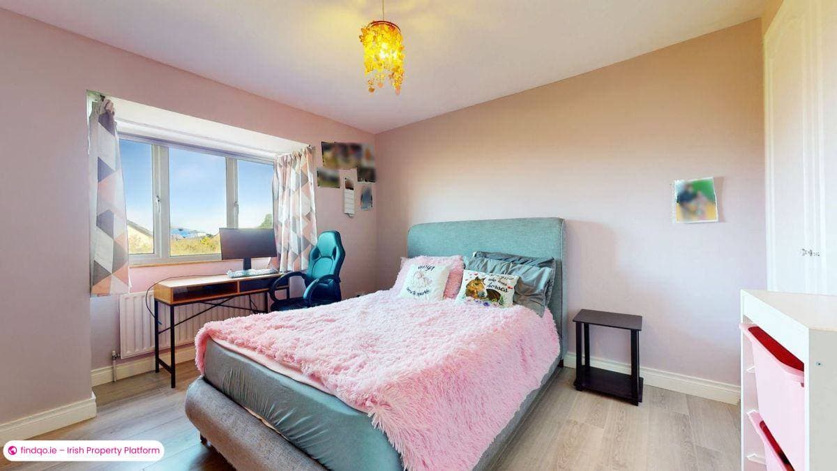 Semi-detached house for Sale in Stamullen, Meath