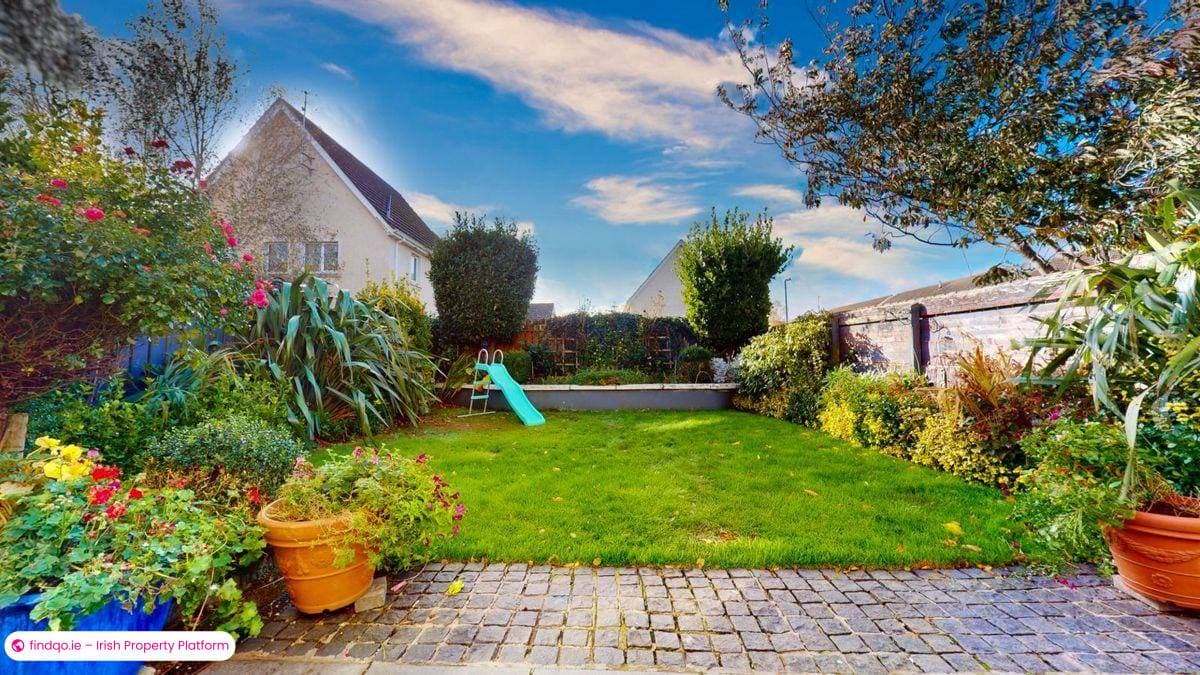 Semi-detached house for Sale in Stamullen, Meath