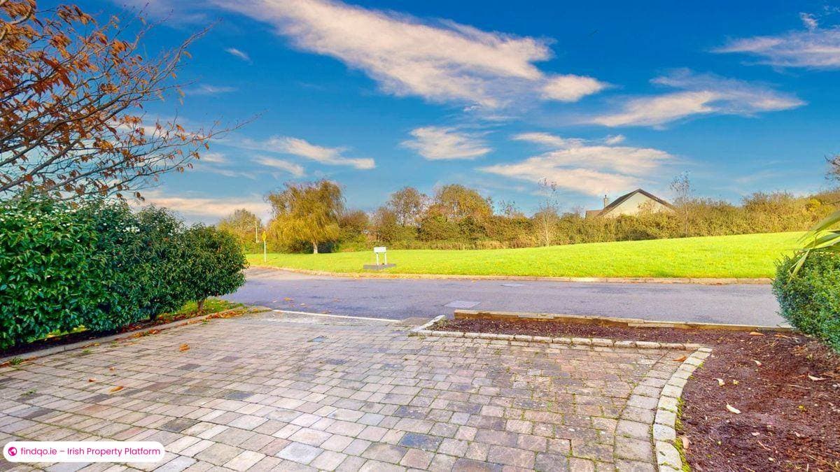 Semi-detached house for Sale in Stamullen, Meath