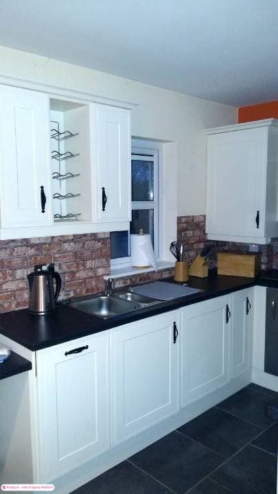 2 Bedroom Apartment for Rent in Glanmire, Cork