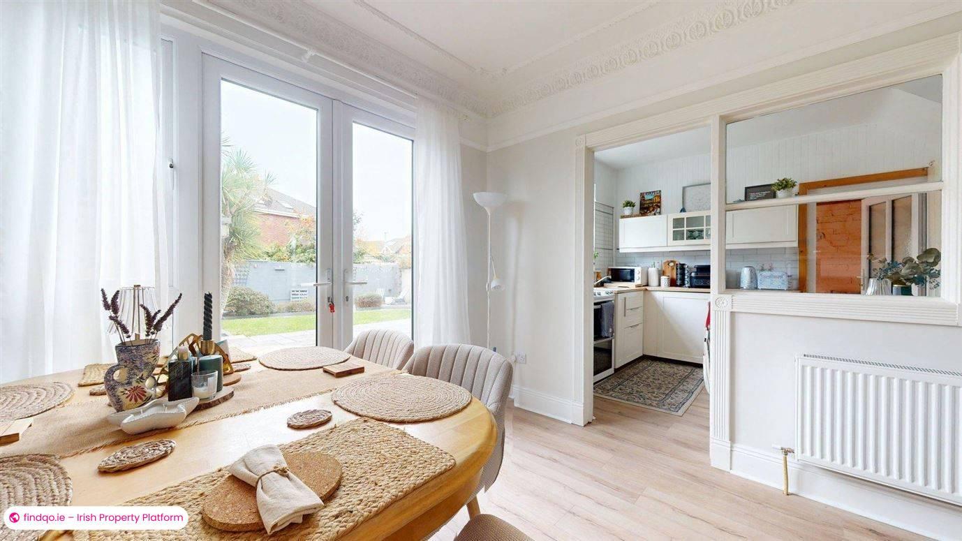 Semi-detached house for Sale in Baldoyle, Dublin 13