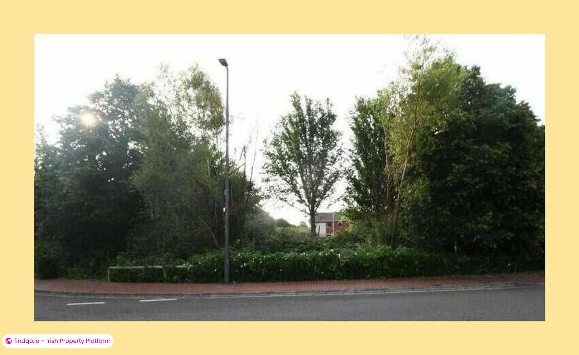 Detached house for Sale Outside Ireland