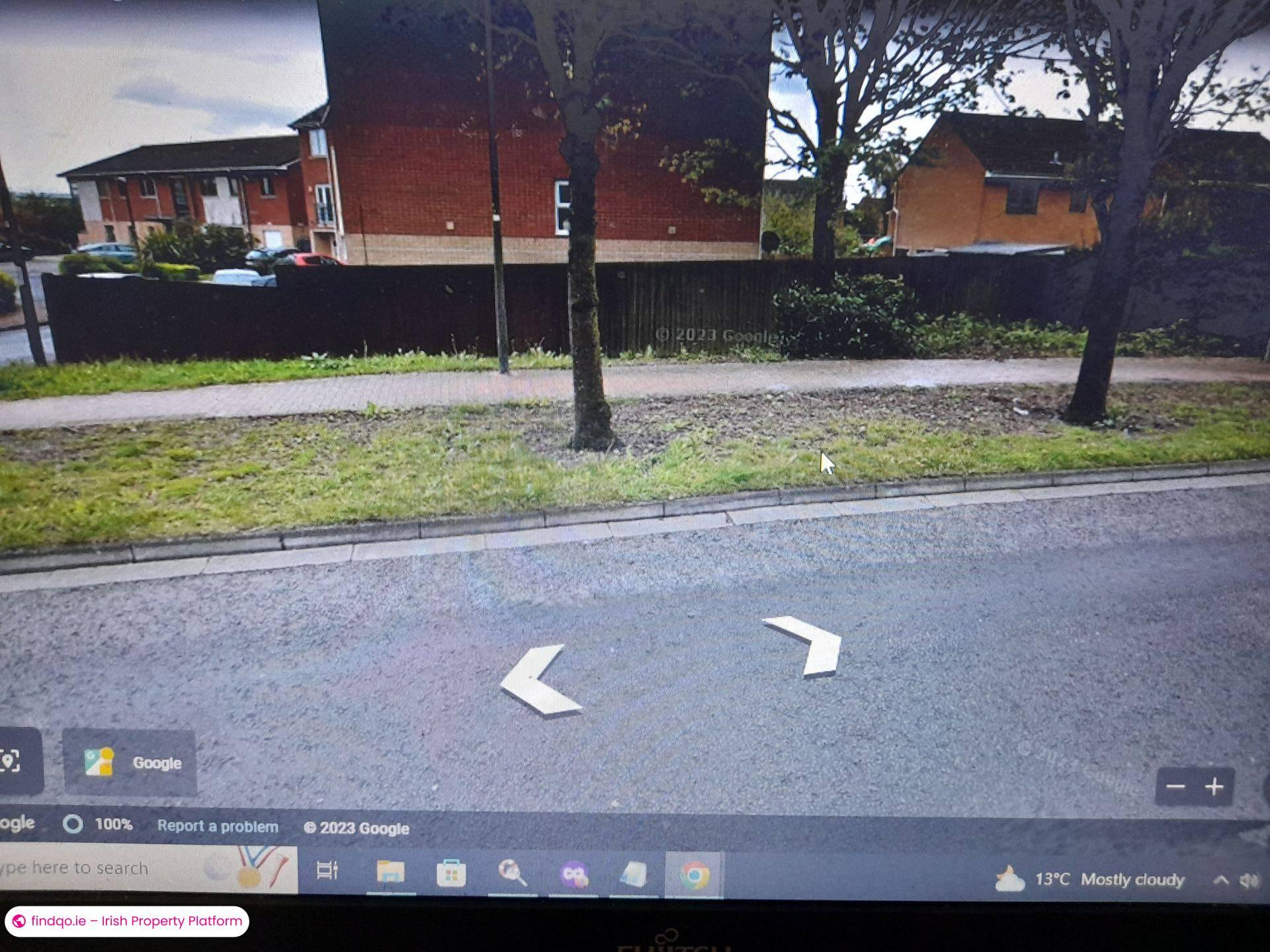Detached house for Sale Outside Ireland