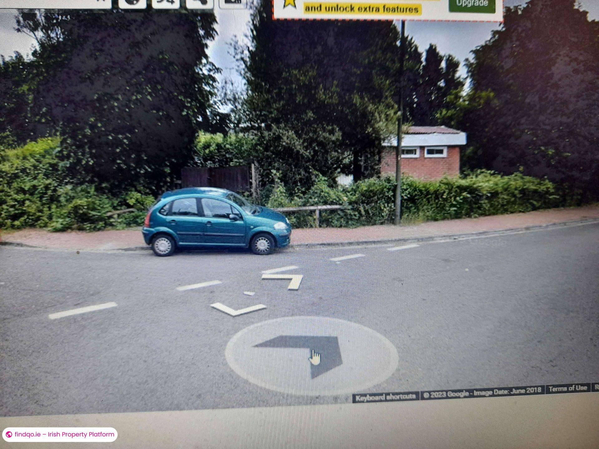Detached house for Sale Outside Ireland