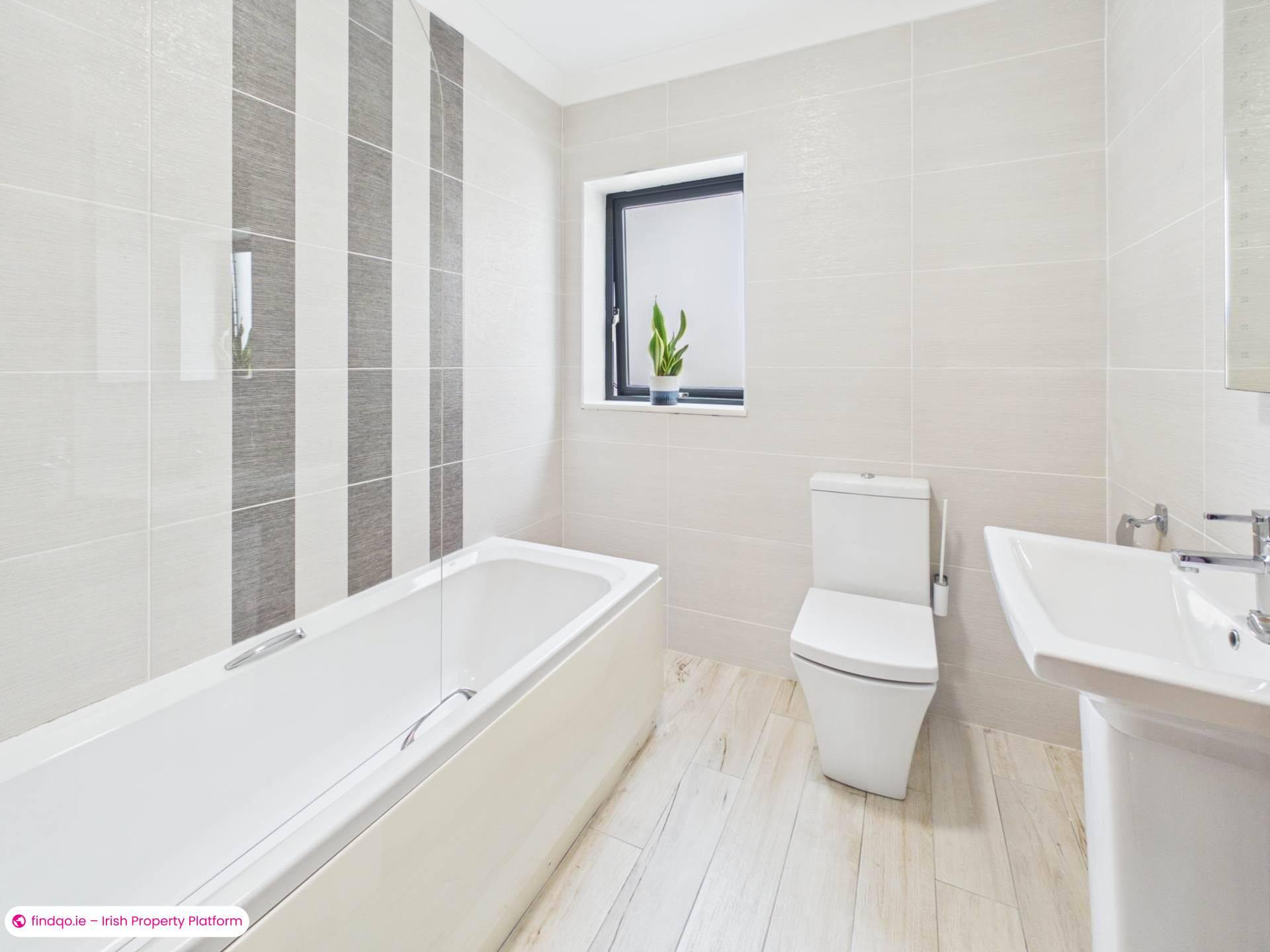 Detached house for Sale in Tuam, Galway