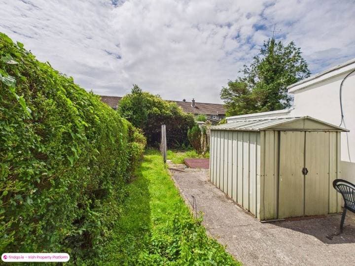 Terraced house for Sale in Newcastle, Galway