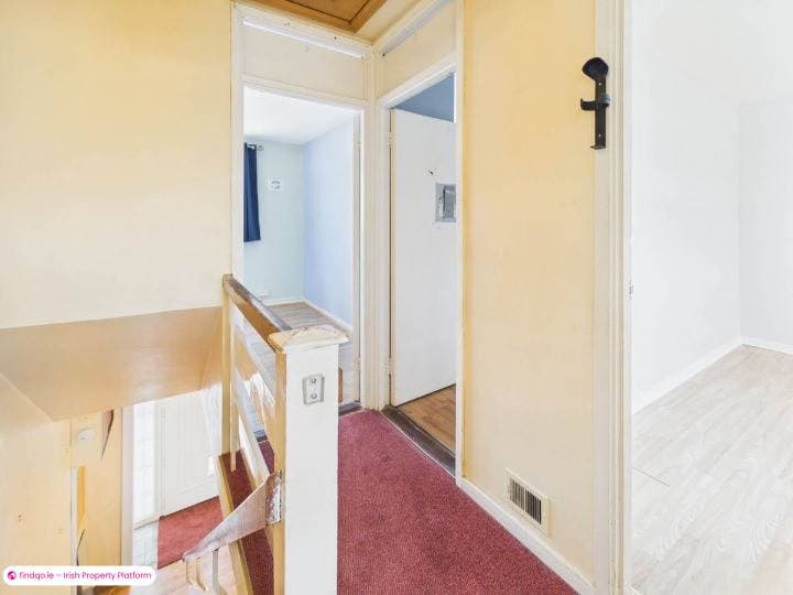 Terraced house for Sale in Newcastle, Galway