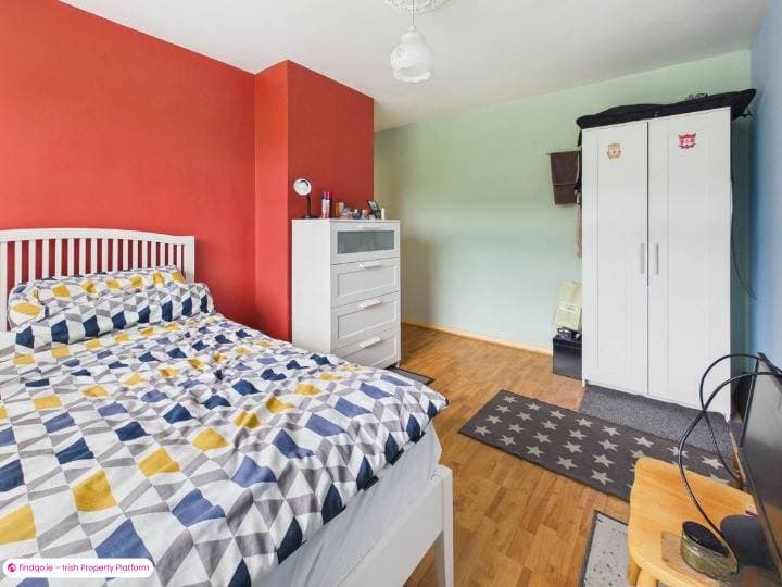 Terraced house for Sale in Newcastle, Galway
