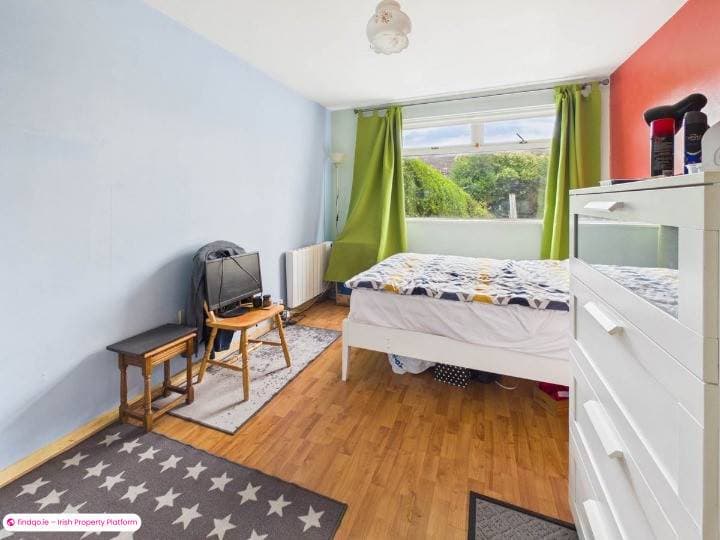 Terraced house for Sale in Newcastle, Galway