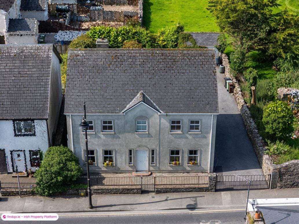 Detached house for Sale in Ballinrobe, Mayo