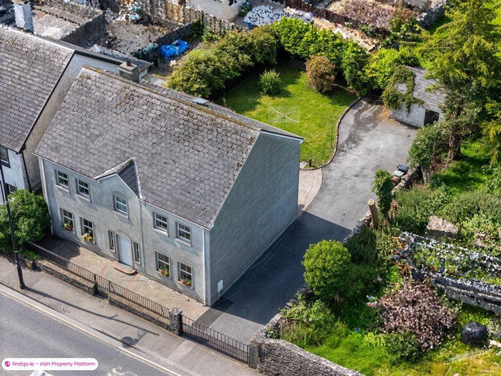 Detached house for Sale in Ballinrobe, Mayo