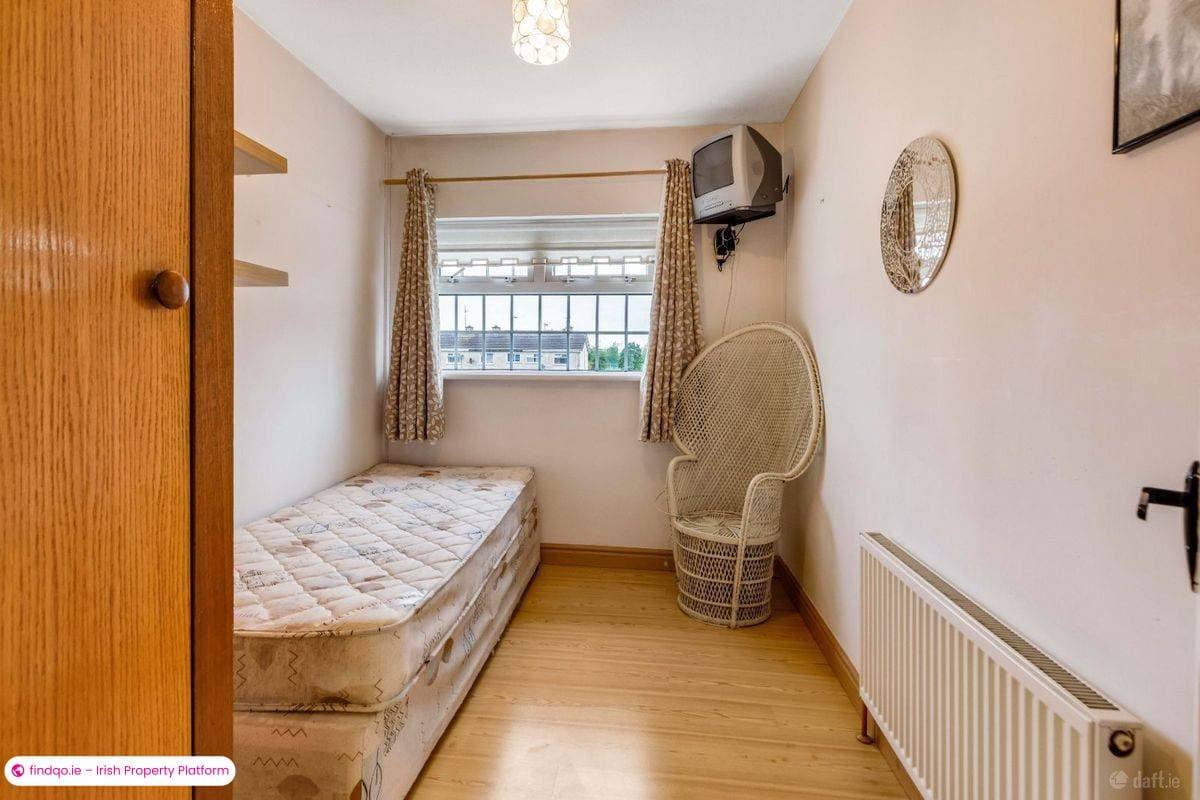 End of terrace house for Sale in Blackrock, Louth