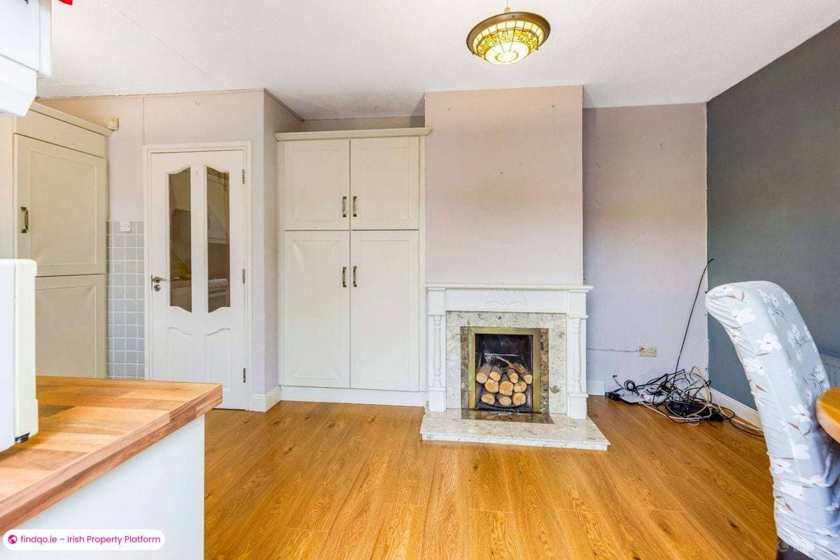 End of terrace house for Sale in Blackrock, Louth