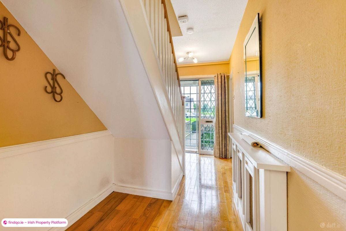 End of terrace house for Sale in Blackrock, Louth
